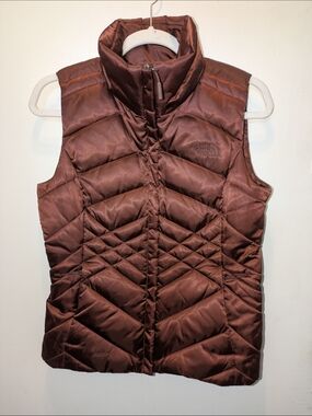 The North Face Women's Maroon 550 Vest Burgundy XS